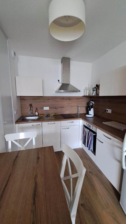 Joli Appartement Rdc T2 ตูร์ ภายนอก รูปภาพ